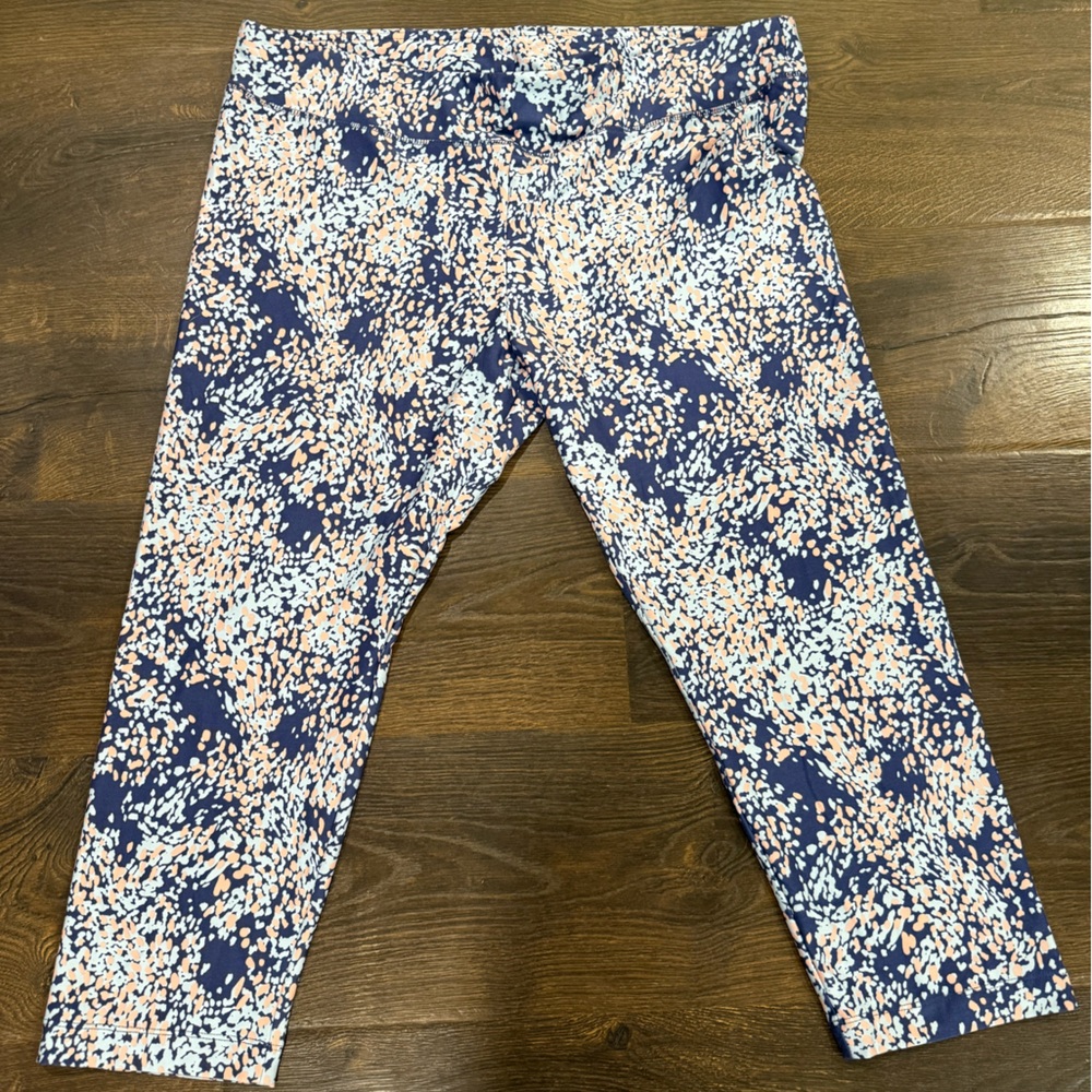 Time and Tru Leggings in Navy and Peach